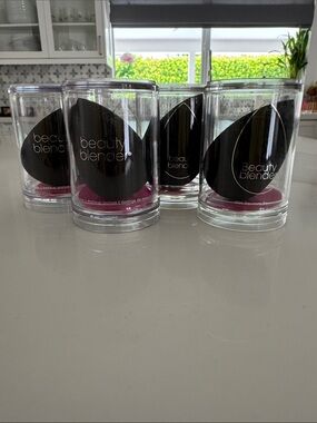 NEW Original Beautyblender Black Makeup Sponges - Set of 4